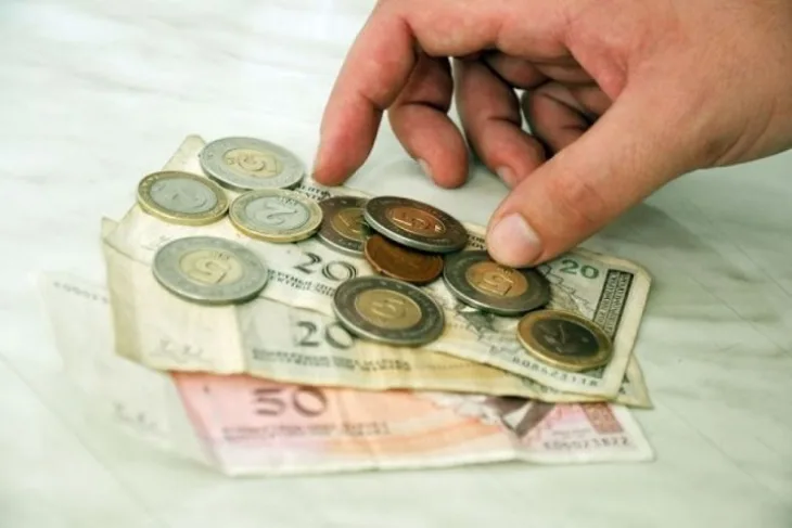 Minimalna plata novac