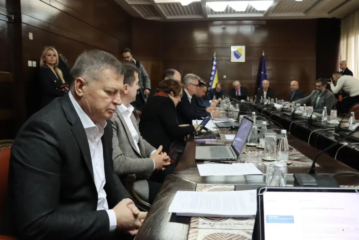Pocela sjednica esv fbih na sastanku i vlasnik binga viber image 2025 01 13 10 21 45 597 6784dd5a9fa19