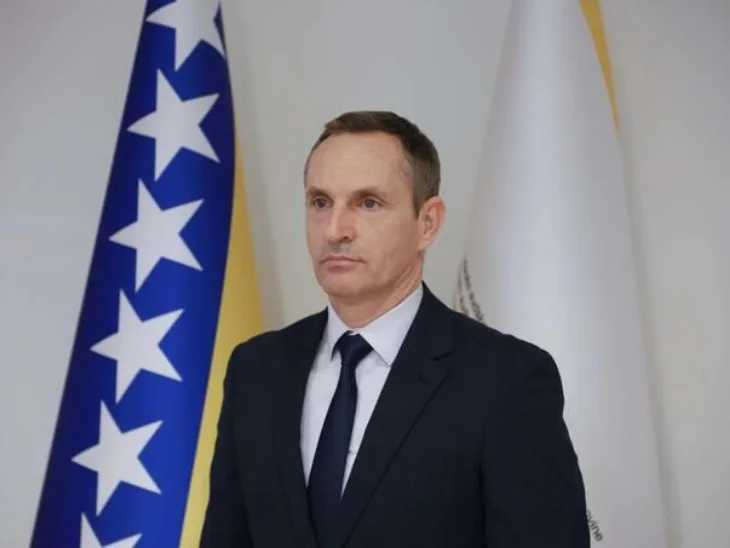 Hrvoje Cabrajic fena