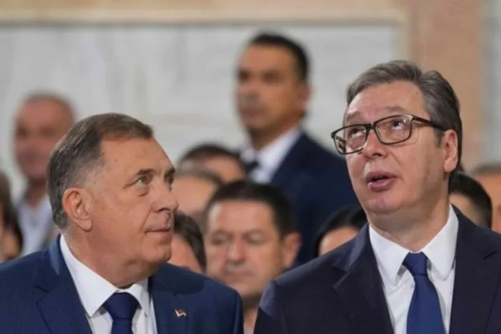 Aleksandar Vučić Milorad Dodik