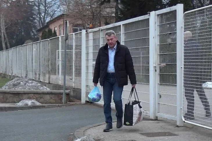 Ibrahim Hadzibajric pri izlasku iz pritvora