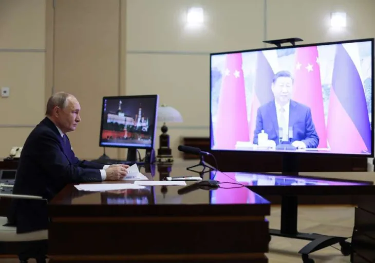 Vladimir Putin i Si D Jinping 872x610