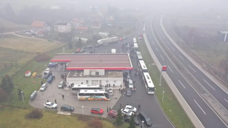 Autobusi