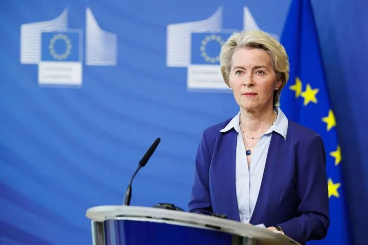 Ursula von der Leyen fena