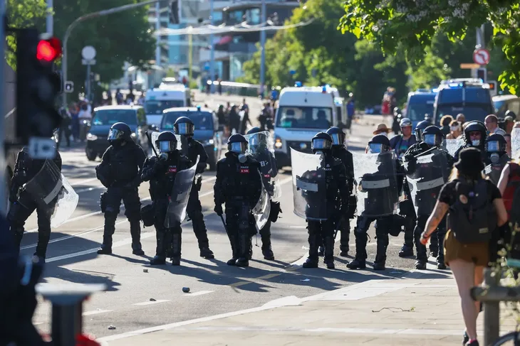 zeneva protesti protiv g7