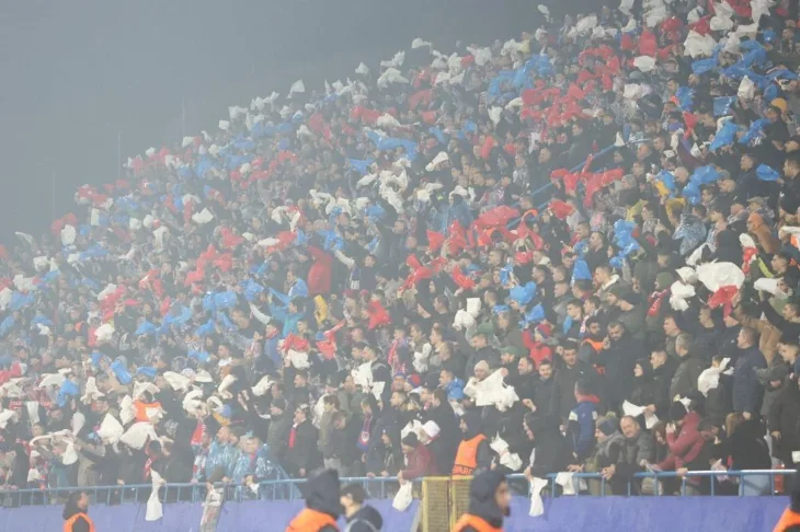 Borac Olimpija navijači foto UEFA