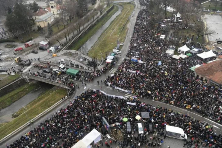 Protesti srbija Kragujevac
