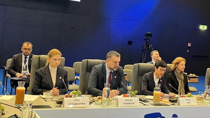 Elmedin Konakovic Varsava