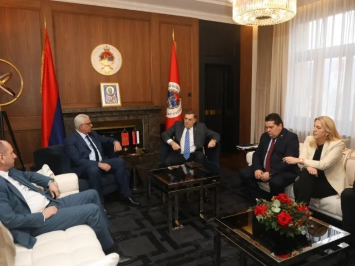 Dodik, Cvijanovic, Stevandic, Mandic i Knezevic/ RTRS