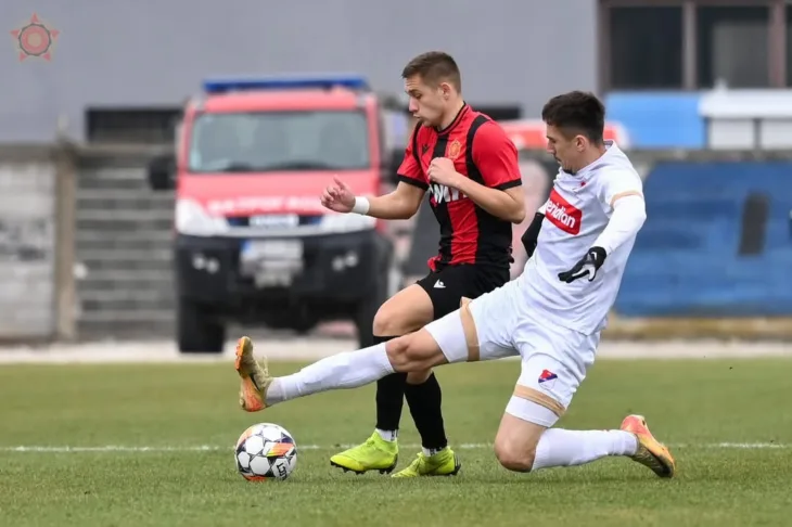 FK SLOGA