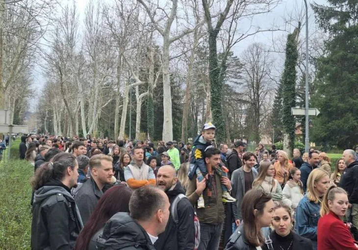 Banja luka 872x610