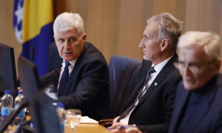 Domu naroda BiH Dragan Covic kemal ademovic nikola spiric