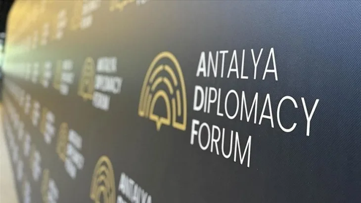 Antalija diplomatski forum