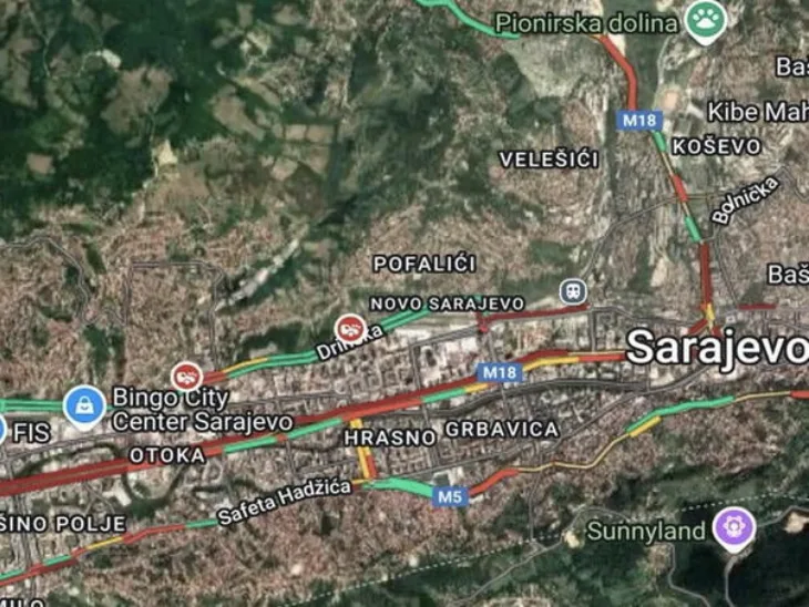 Saobracajni kolaps u Sarajevu Sve je u crvenom