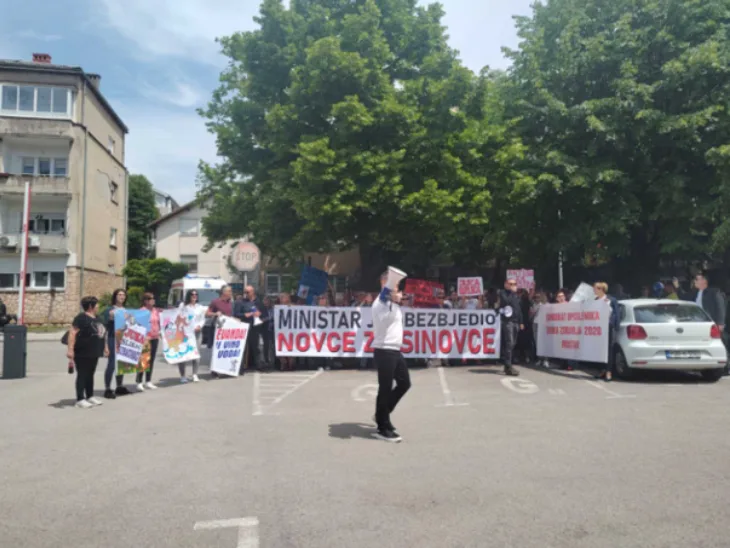 Hnk protesti