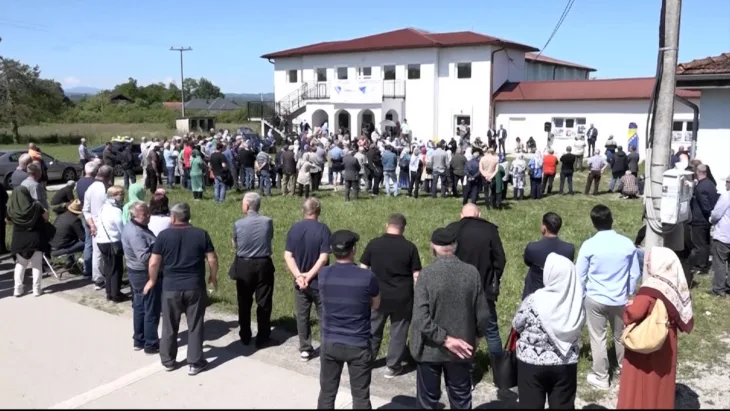 U Trnopolju obiljezena 33 godisnjica osnivanja zloglasnog logora