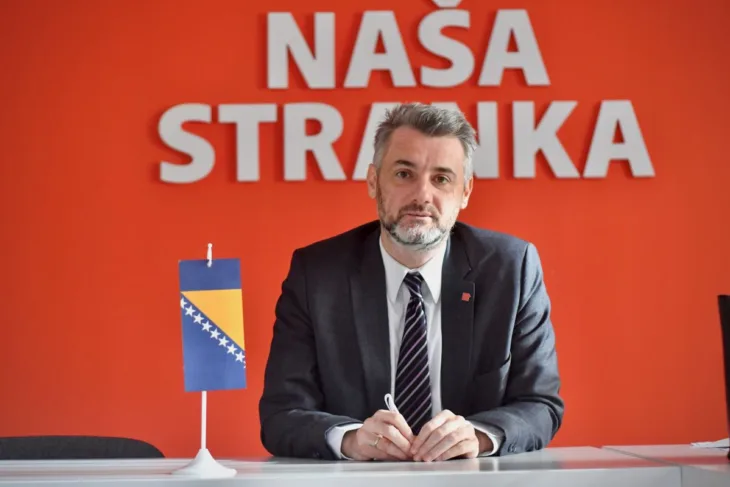 Edin Forto/ Nasa stranka