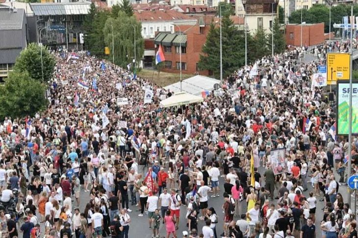 protesti srbija 07 Uzice