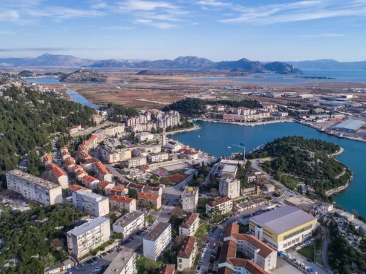 Ploce