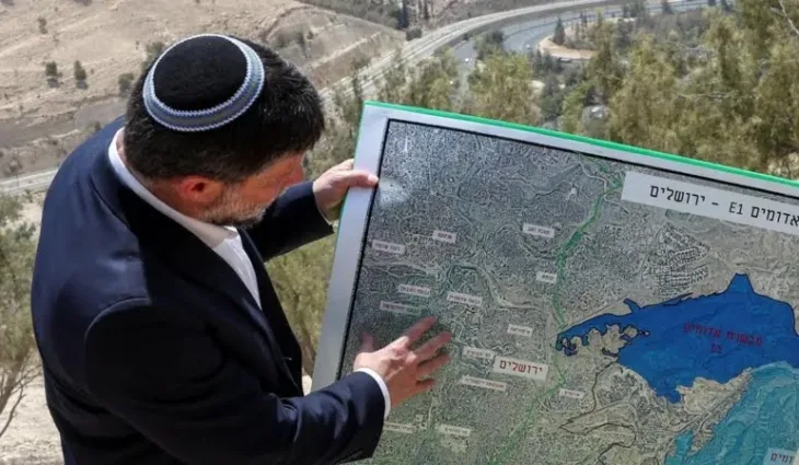 Bezalel Smotrich izgradnja naselja