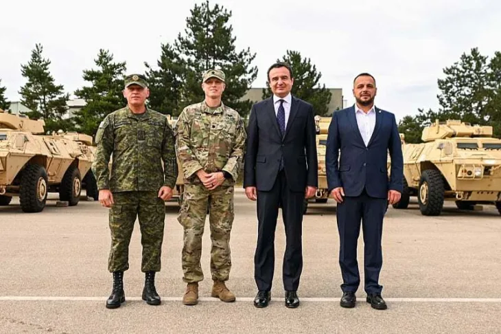 Kosovo oklopna vozila
