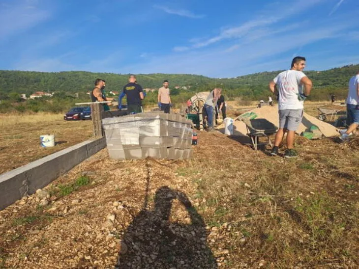 Stolac Bosnjaci Stoca zidaju zid oko lokacije predvidene za harem