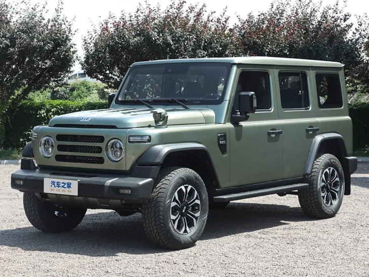 BAW 212 kineski automobili