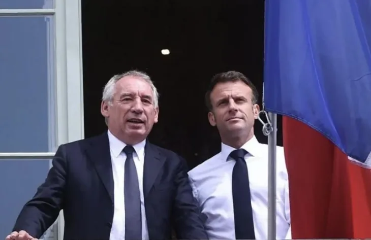 Francoisa Bayroua i macron