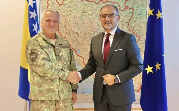Sastanak Sorece i komandanta EUFOR-a