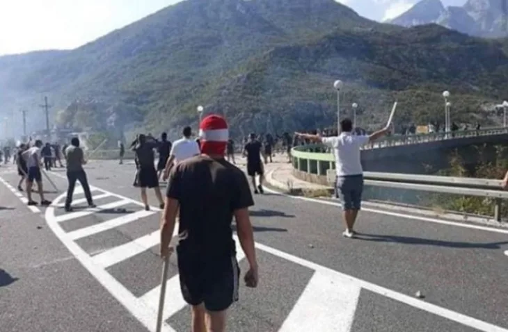 Red Army i Ultrasi mostar navijaci sukob