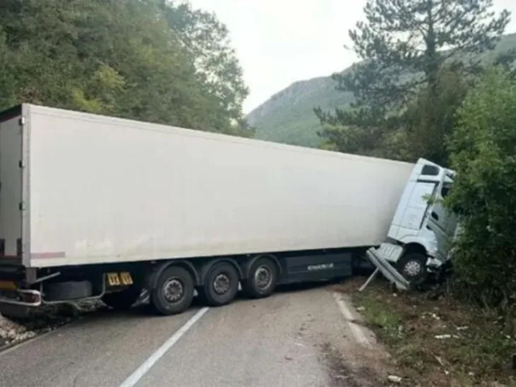 Saobracajna nesreca lastva