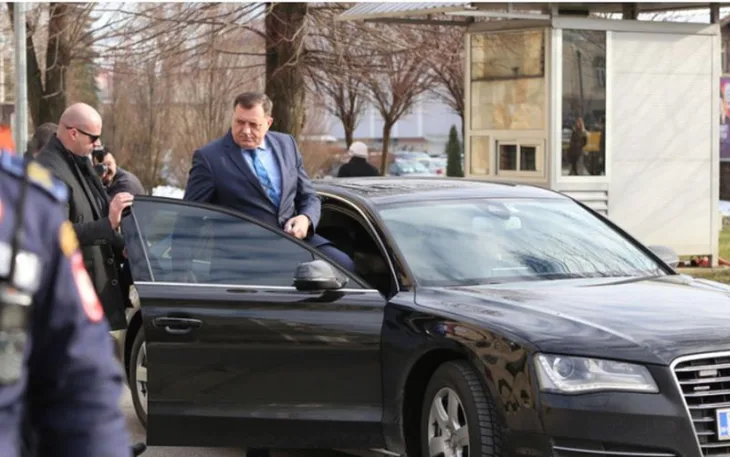 Dodik auto obezbjedjenje