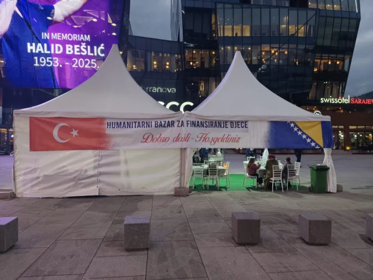 Humanitarni bazar u Sarajevu