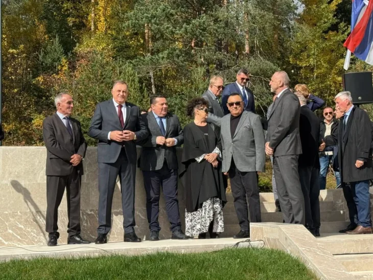 Milorad Dodik pale