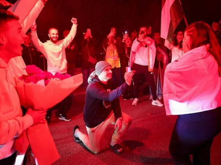 Novi sad zaprosio djevojku iz novi pazar