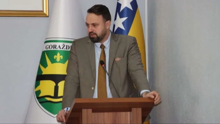 Ernest Imamovic fena
