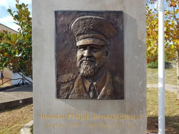 Slobodan praljak