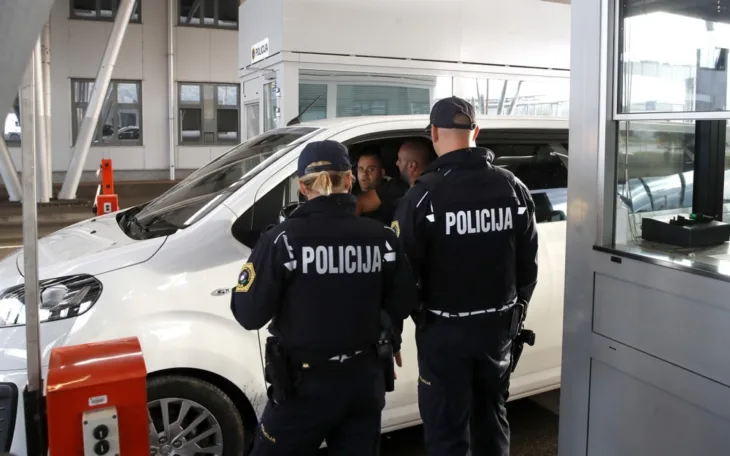 Slovenija granica policija EPA