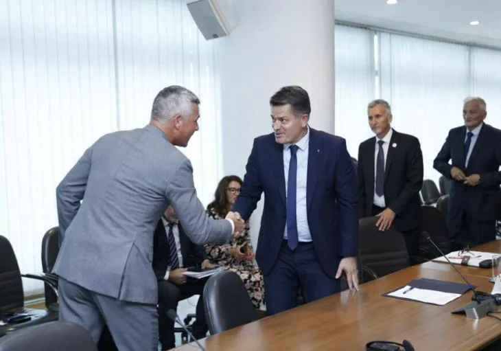 Evropski parlament delegacija 872x610