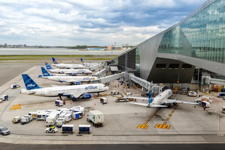 Aerodrom SAD Shutterstock
