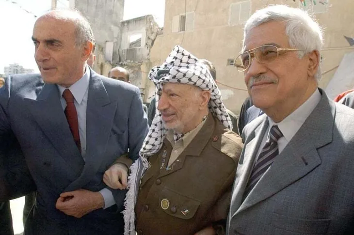 Yasser Arafat Mahmoud Abbas i Munib al Masri