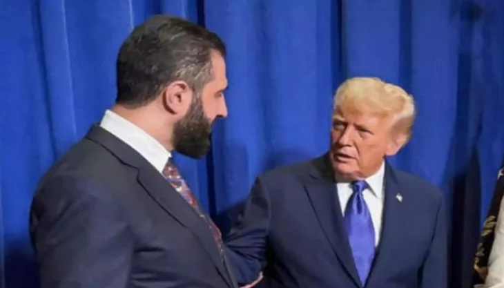 Donald trump ahmed al sharaa 700x400