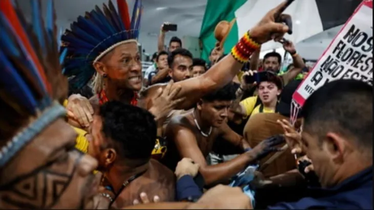 Haos u Brazilu Demonstranti upali na konferenciju o klimatskim promjenama