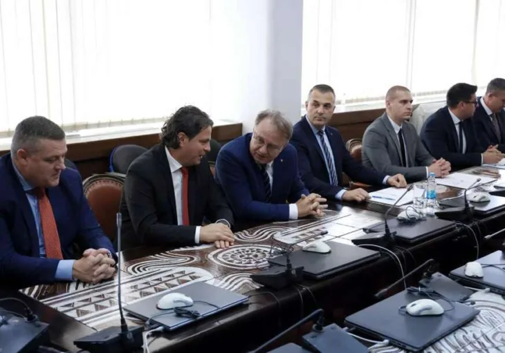 Vlada fbih niksic kraljevic 111