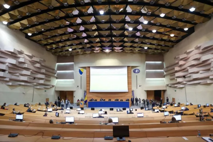 Predstavnicki dom Bi H 11 fena