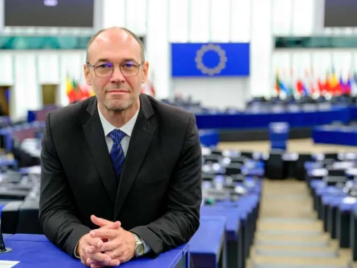 Davor Ivo Stier