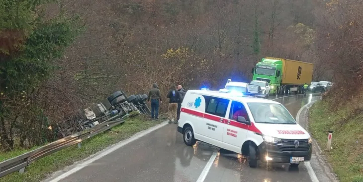 Saobracajna nesreca Busovača 11