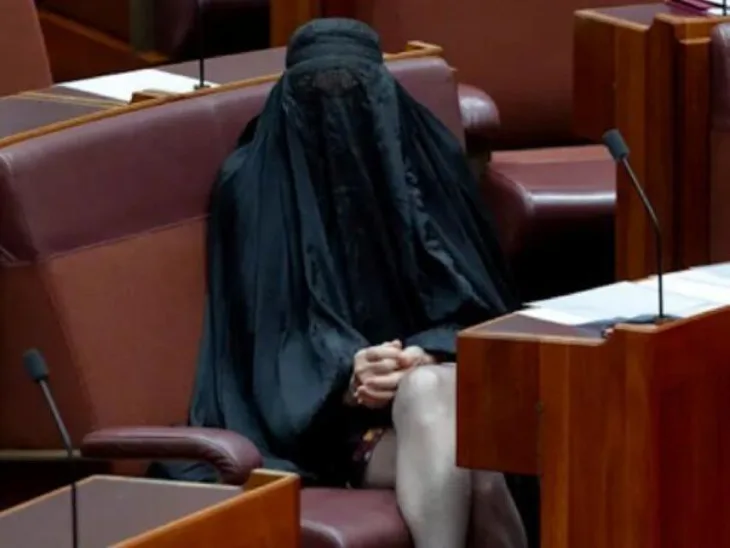 Australija nikab Senat