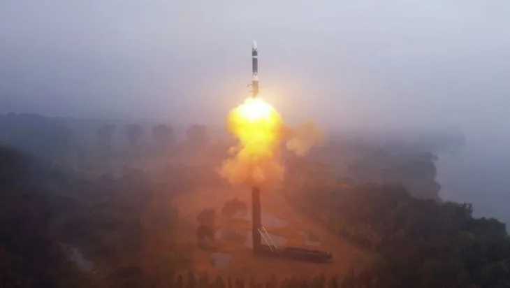 Balisticka raketa