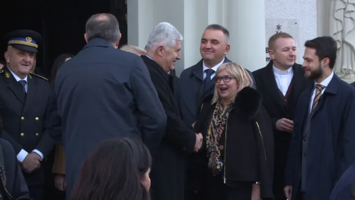 Covic minic dodik